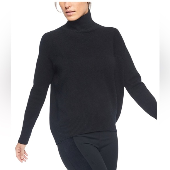 Athleta size small Bedford black wool cashmere blend turtle neck